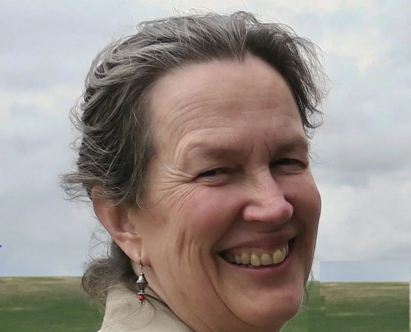 #450 A Conversation About Differences: Sue Lani Madsen — How Do We Fix It?